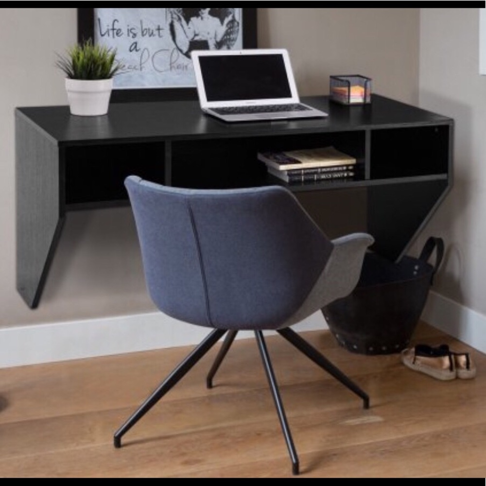 floating desk